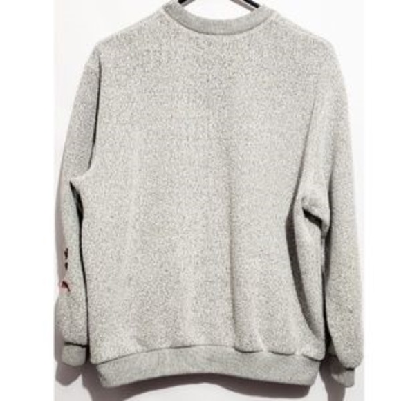 50% off vintage embroidered rose crew neck - Picture 5 of 8